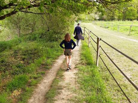 BOUCLE CIRCUIT ENTRE VIGNES ET RIVIÈRES