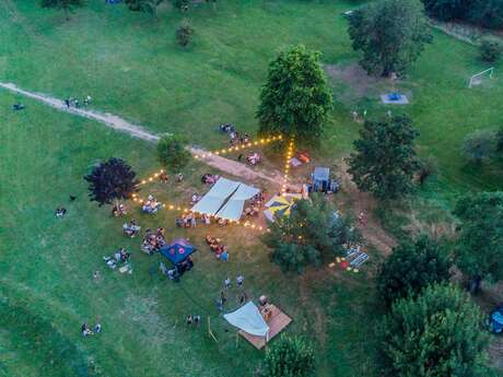 Guinguette de la pierre percée