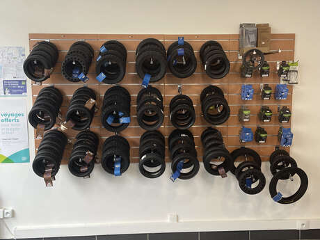 LA CLINIQUE ELECTRIQUE