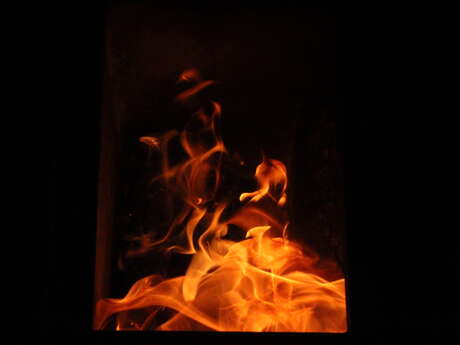 Exposition d'art contemporain - sublime les flammes