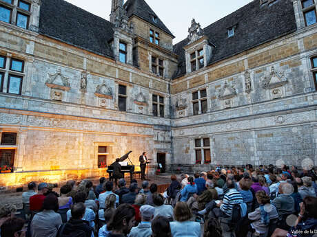 La Belle échappée : visite théâtralisée au château de Montal