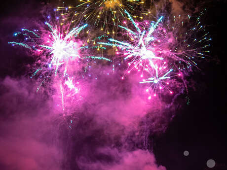 Feu d'artifice à Saint-Martin-la-Méanne