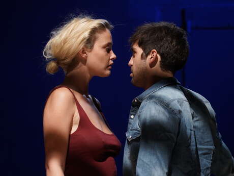 Pièce de Théâtre : Le Monde est Fou