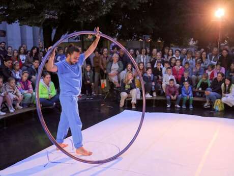 Spectacle jeune public à Cajarc : Trait(s)