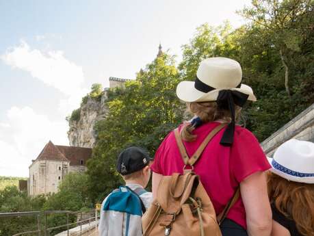 Pays d'Art et d'Histoire : Visite Ludique en Famille "Comme par Miracle"