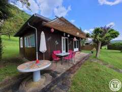Chalet Fuschia