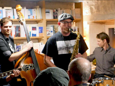 Concert à la librairie Livres Books & Cie : Kareem Kandi