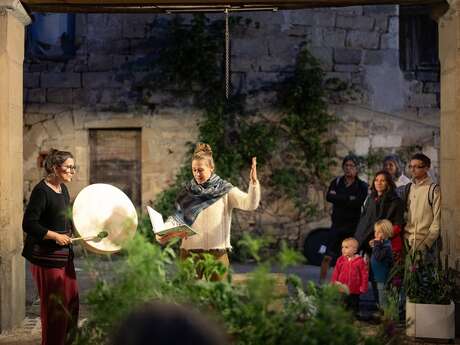 Visite Guidée Nocturne Contée à Reilhac avec Hélène Poussin