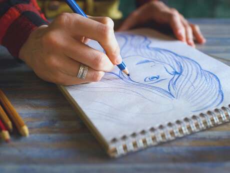 Atelier "Dessiner des mains et des pieds/ un corps entier (habillé)"