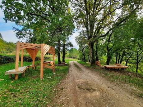 Aire de repos de Larnagol