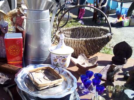 Brocante et vide greniers