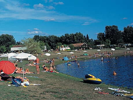 Camping de mon village de Tauriac, le Mas de la Croux