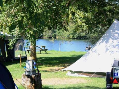 Camping Base Nautique de Floiras