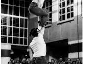 Festival de Saint-Céré dans l'Art-Rue :  Spectacle Etrange.R – Cie Terre à plumes