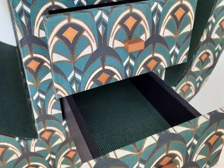 Atelier fabrication d'un mini meuble en carton