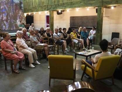 Rendez-vous des curieux :  Café rencontre autour de Cendrillon