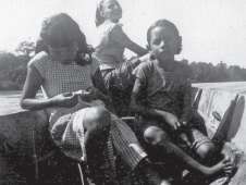 Festival Résurgnece X - exposition " Suzanne Vianès-Bernus " ethnologue en Guyane 1950-1955