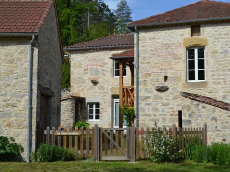 La Croix Blanche - La Maison & La Grange