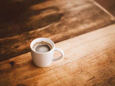 Un livre, un café à Latronquière