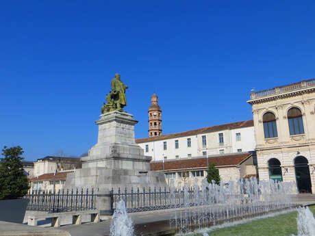 Statue de Léon Gambetta