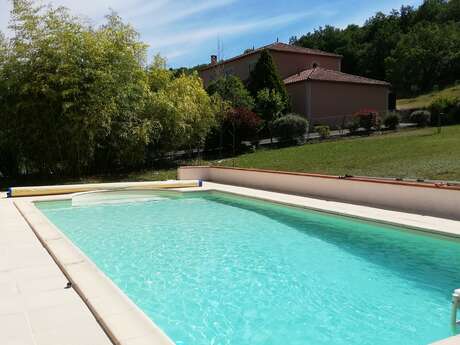 Chambre avec piscine