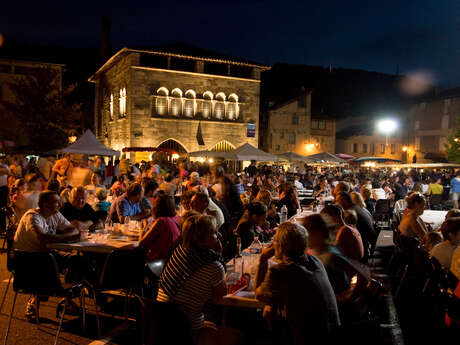 Marché Nocturne à Figeac