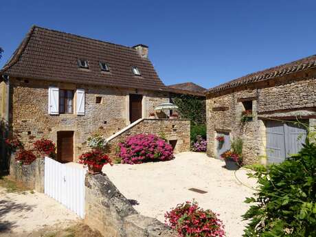 Le Clos de La Thèze : la maison fleurie