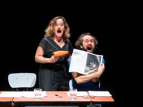 Festival de Théâtre de Figeac, rencontres, cinéma, musique, théâtre : "le Mystère du Gant"