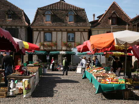 Marché à Bretenoux