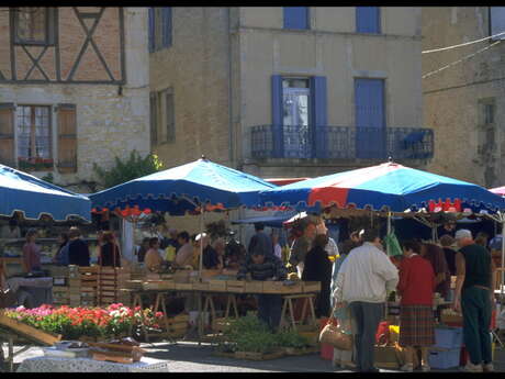 Marché à Catus