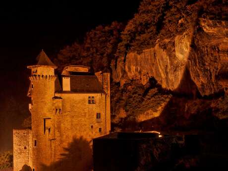 Visite Nocturne du Château de Larroque-Toirac