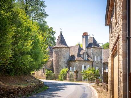 Visites guidées des villages du Pays d'Art et d'Histoire du Grand Figeac : Rueyres