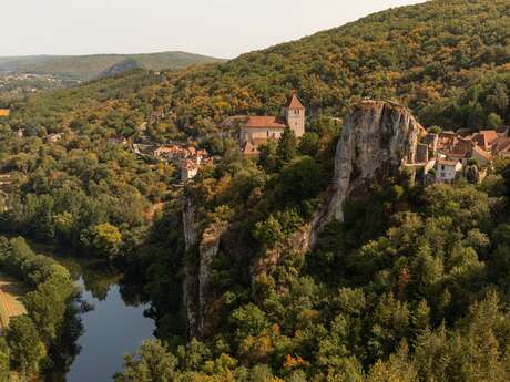 Pigeonnier et point de vue du Bancourel