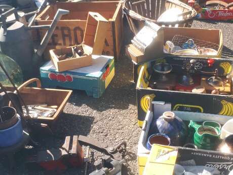 Vide-greniers brocante à Caillac