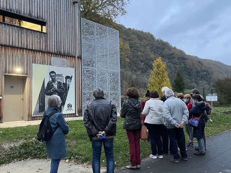 Dans le cadre de Résurgence VII -  photographie & art contemporain de Souillac à Carlux : visite à deux voies