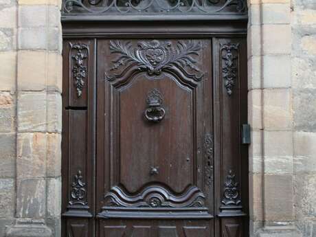 Journées du Patrimoine, visite guidée  "en poussant les portes de la cité"