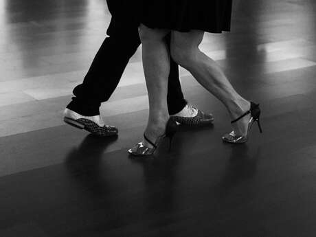 Thé dansant à Saint-Julien-aux-Bois