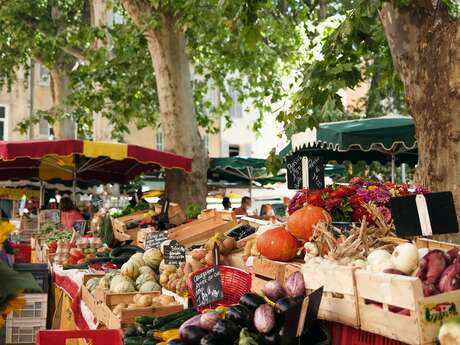 Carennac en fête avec marché des producteurs