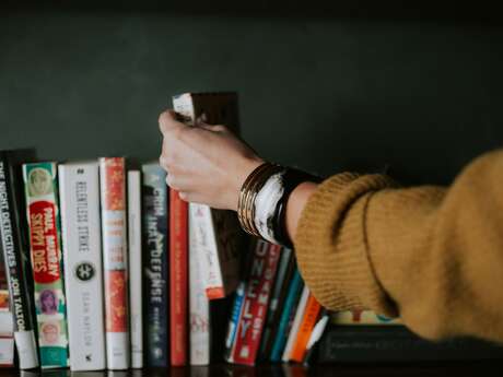 Carrefour des Arts : Lire et faire lire