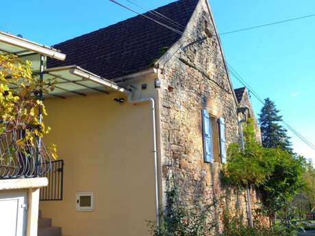 Petite Maison avec glycine