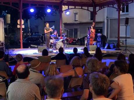 Fête de la musique avec les Nuits et les Jours de Querbes