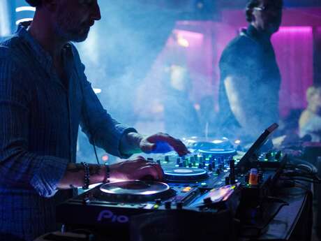 Soirée DJ à Monceaux-sur-Dordogne