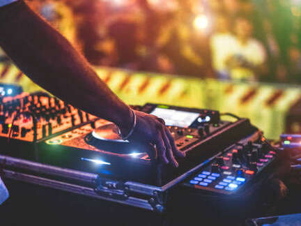 Bal des pompiers à Vayrac