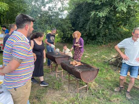 Marché gourmand à la ferme à Pomarède
