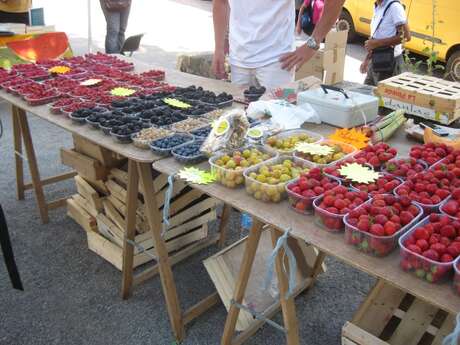 Marché des producteurs à Ligneyrac