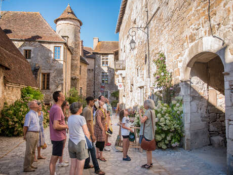 Pays d'Art et d'Histoire : visite ludique en famille "On a perdu les clés du prieuré" Pays d'Art et d'Histoire : visite ludique en famille "On a perdu les clés du prieuré"