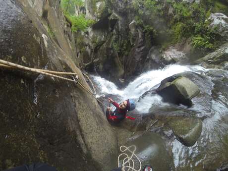 Quercy Aventure - Canyoning