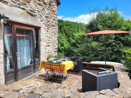 LOCATION DE VACANCES L'ESCOUTAL