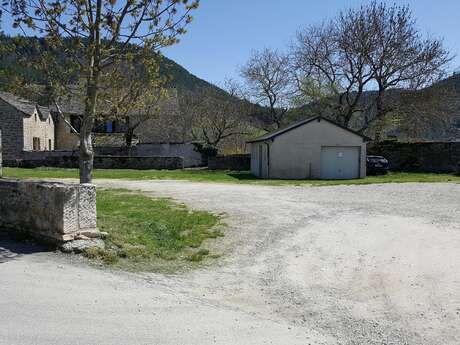 AIRE D'ACCUEIL DE CAMPING CAR DE CHANAC