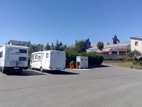 AIRE DE CAMPING CAR DE SAINT-GERMAIN-DU-TEIL